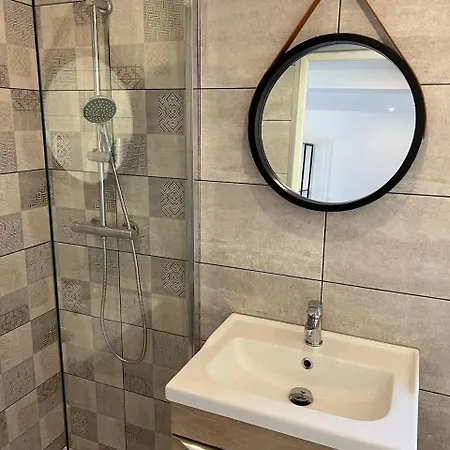 Le Petit Pelican Apartment